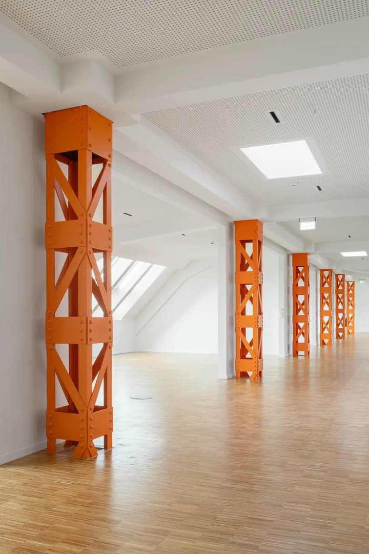 Interior view of Holz 3