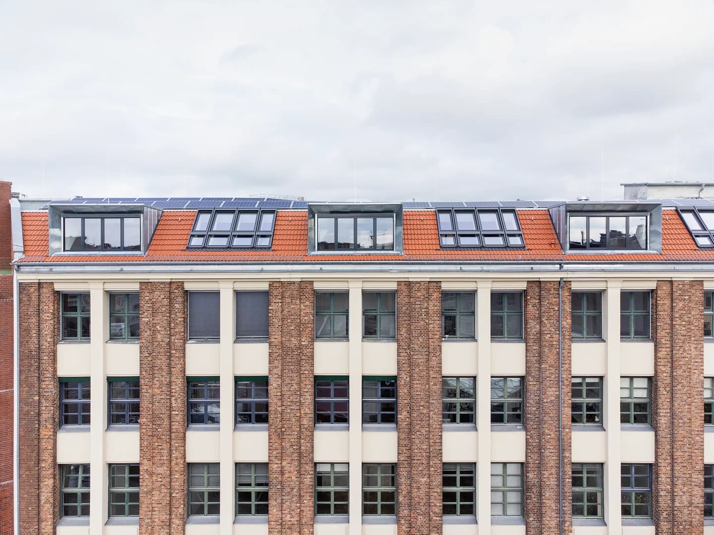 Exposed beams in Holz 3