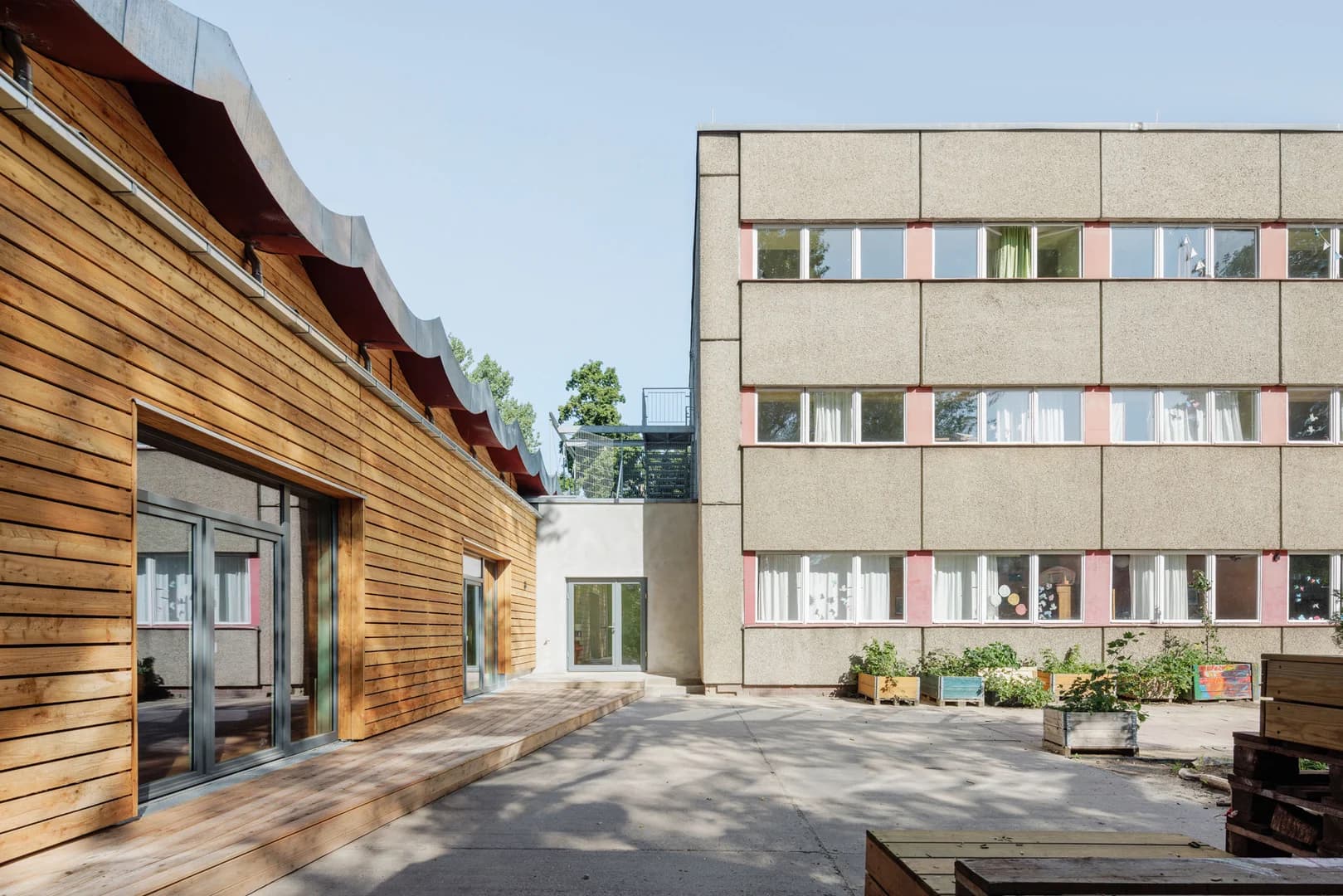 Interior of the Kita Schnellerstrasse